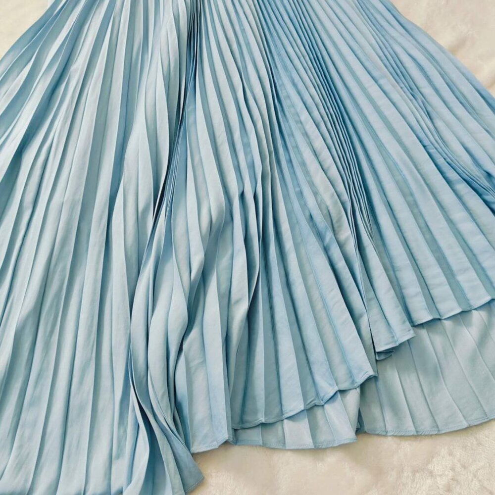NWT ELIE TAHARI Pleated Midi Skirt Asymmetric - Picture 5 of 5